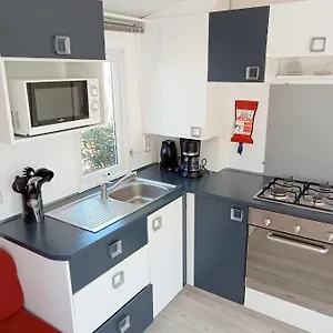 spacieux-mobile-home-6-places.fr-provencehotel.com/